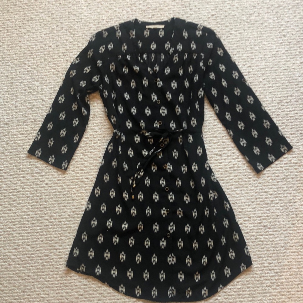 41 Hawthorn small tie-waist black/white modern pattern dress